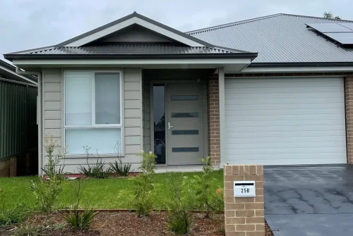 25B MORESBY ST NOWRA FRONTAGE